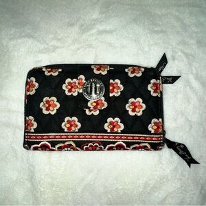 👛🌼 New Vera Bradley Snap Wallet- RFID 🌼👛